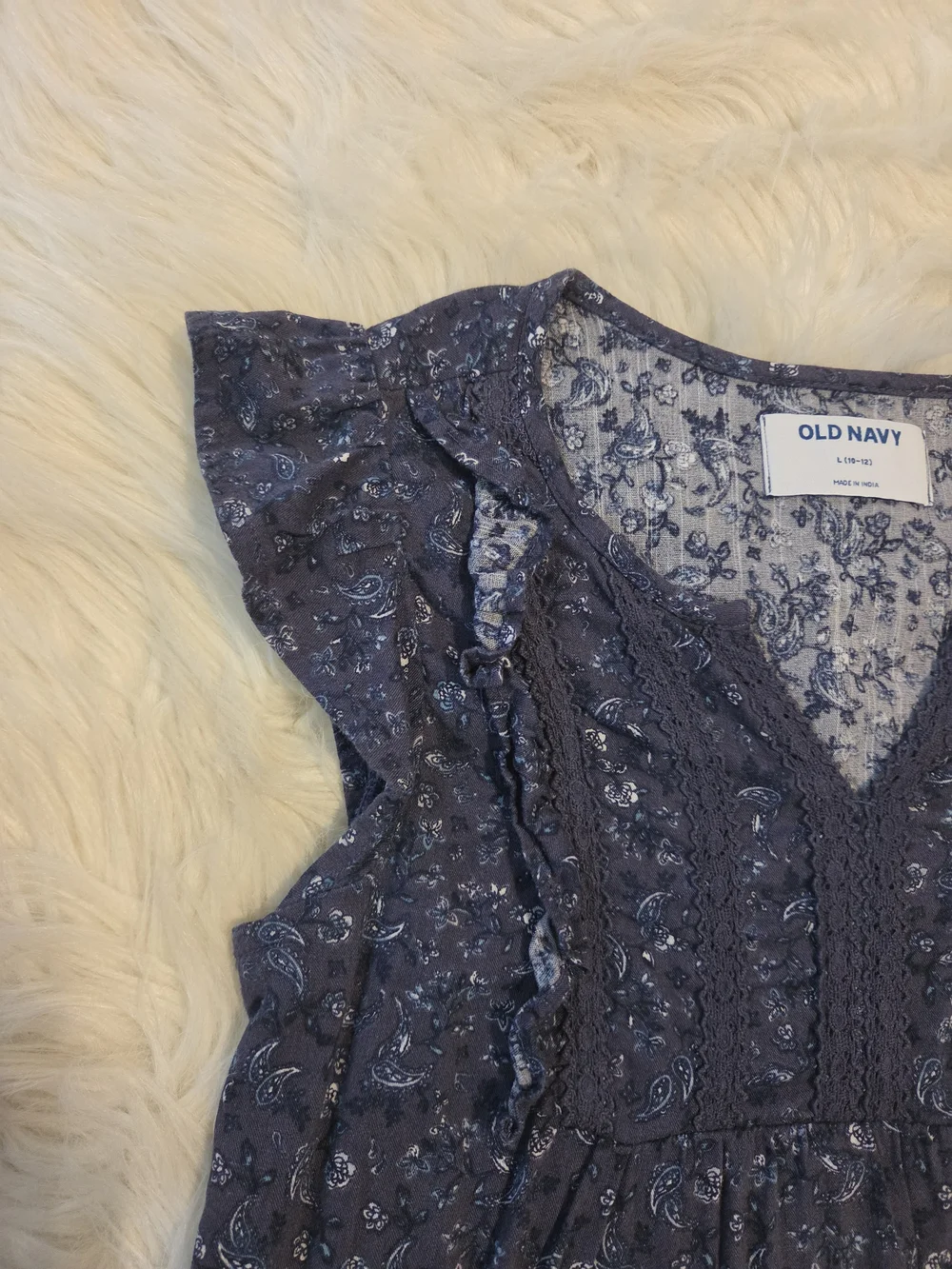 Old Navy Navy Blue Lace Cap-Sleeve Kid Girl Top (Size-Large)